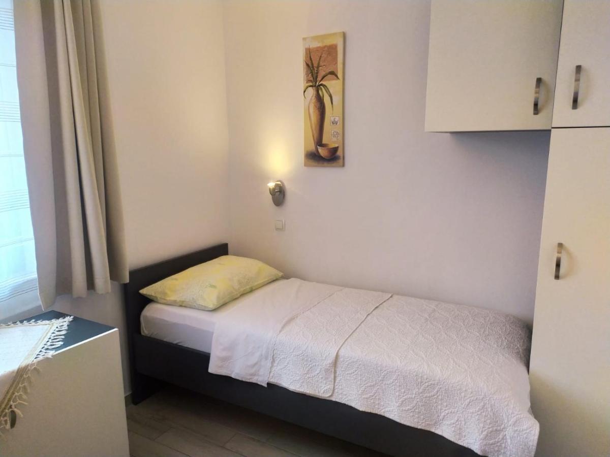 Rimbaldo Apartments คิร์ก ภายนอก รูปภาพ