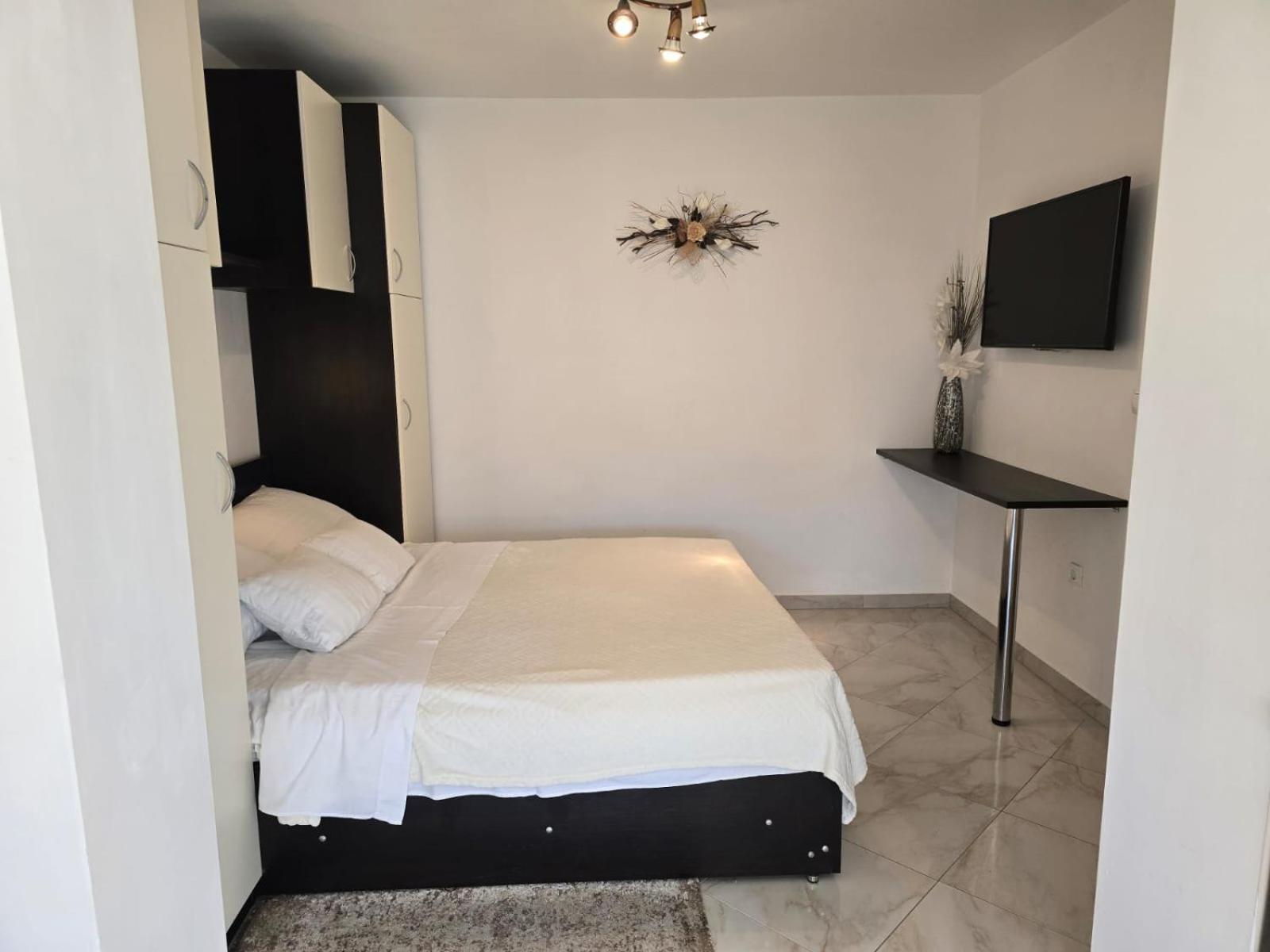 Rimbaldo Apartments คิร์ก ภายนอก รูปภาพ