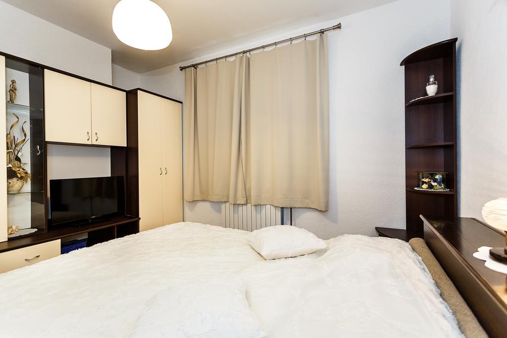 Rimbaldo Apartments คิร์ก ภายนอก รูปภาพ